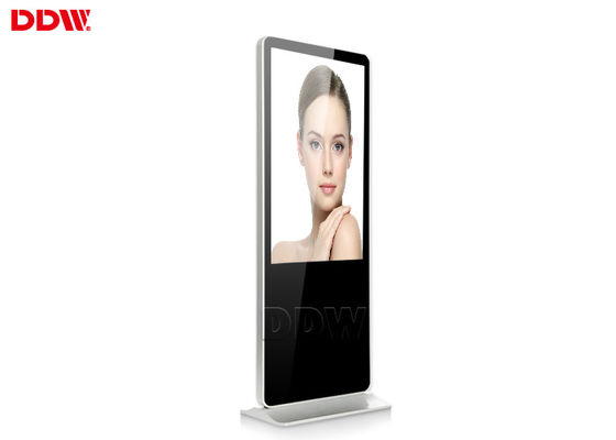 1920 * 1080 Stand alone signage دیجیتال 43 اینچ TFT 1080p FHD 500cd / m2 روشنایی